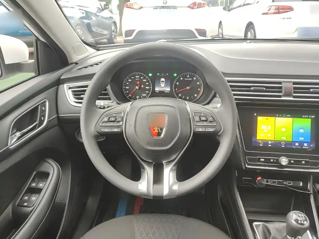 Roewe i5 — миниатюра 11