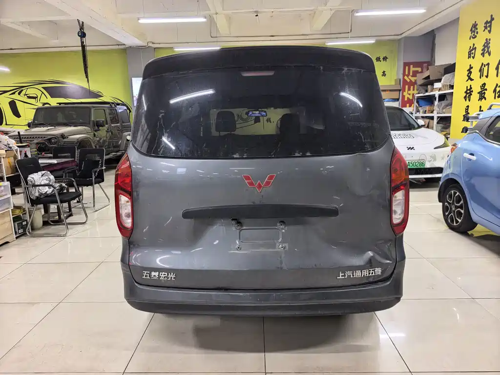 Wuling Hongguang EV — миниатюра 6