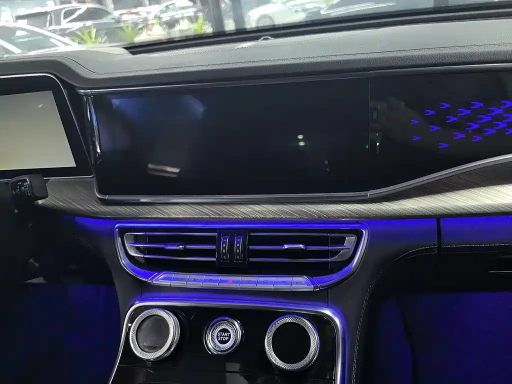 Hongqi Hongqi H9 — миниатюра 13
