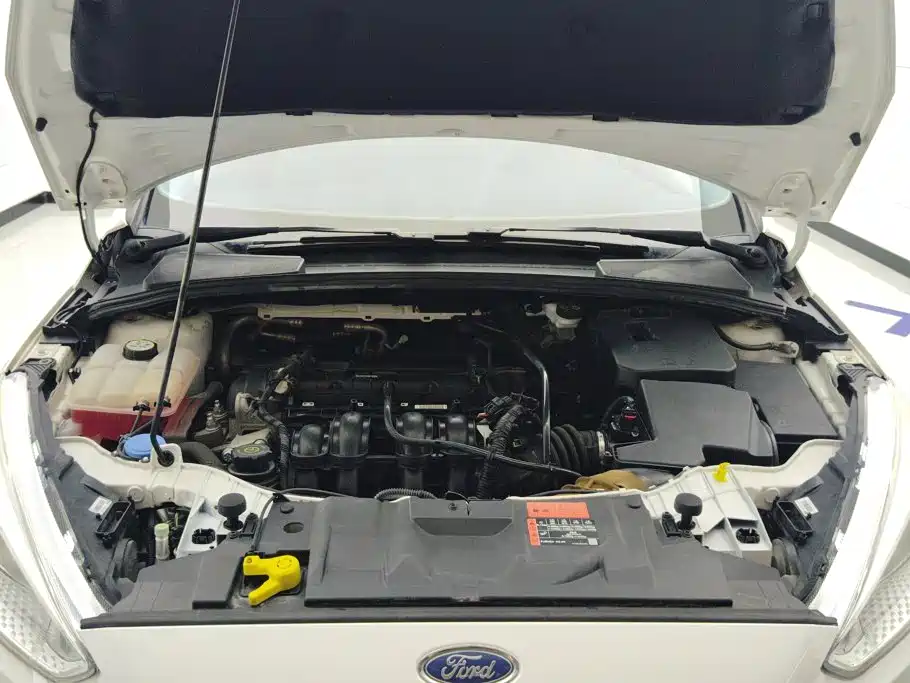 Ford Focus Sedan 1.6L Auto Comfort Type Smart Drive Edition, фото 10