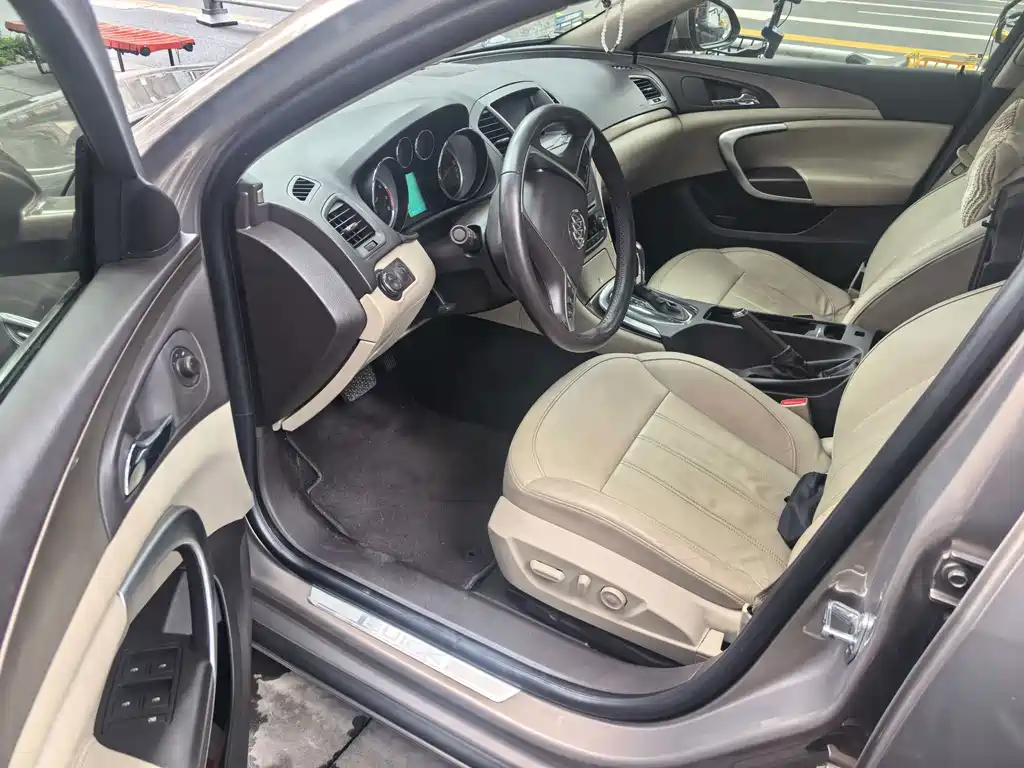 Buick Regal — миниатюра 8
