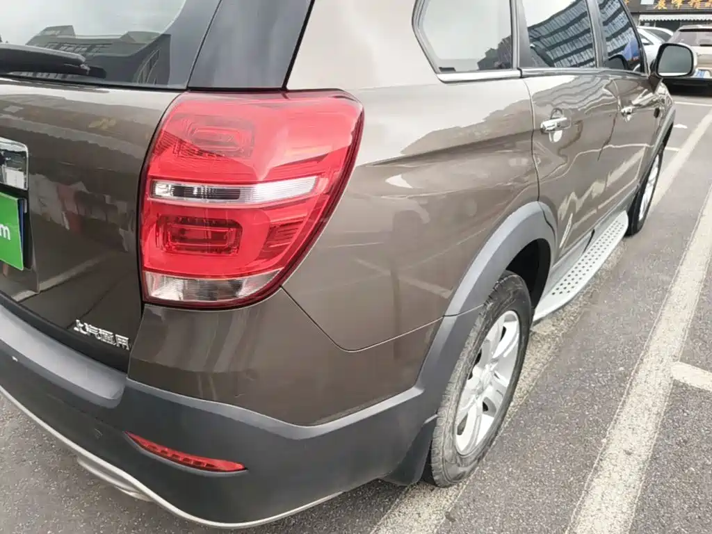Chevrolet Captiva — миниатюра 8