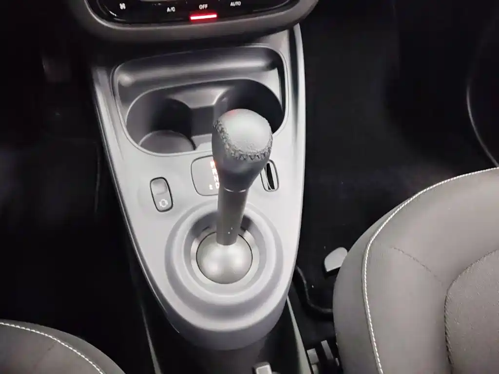smart Smart Fortwo — миниатюра 14