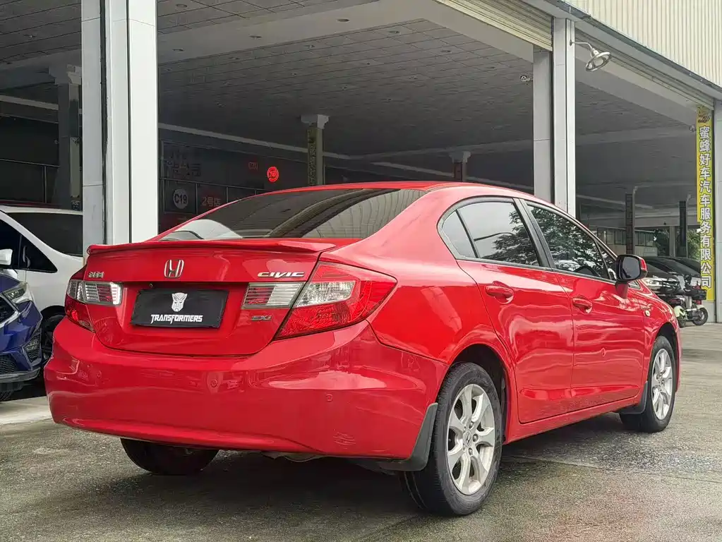 Honda Civic — миниатюра 6