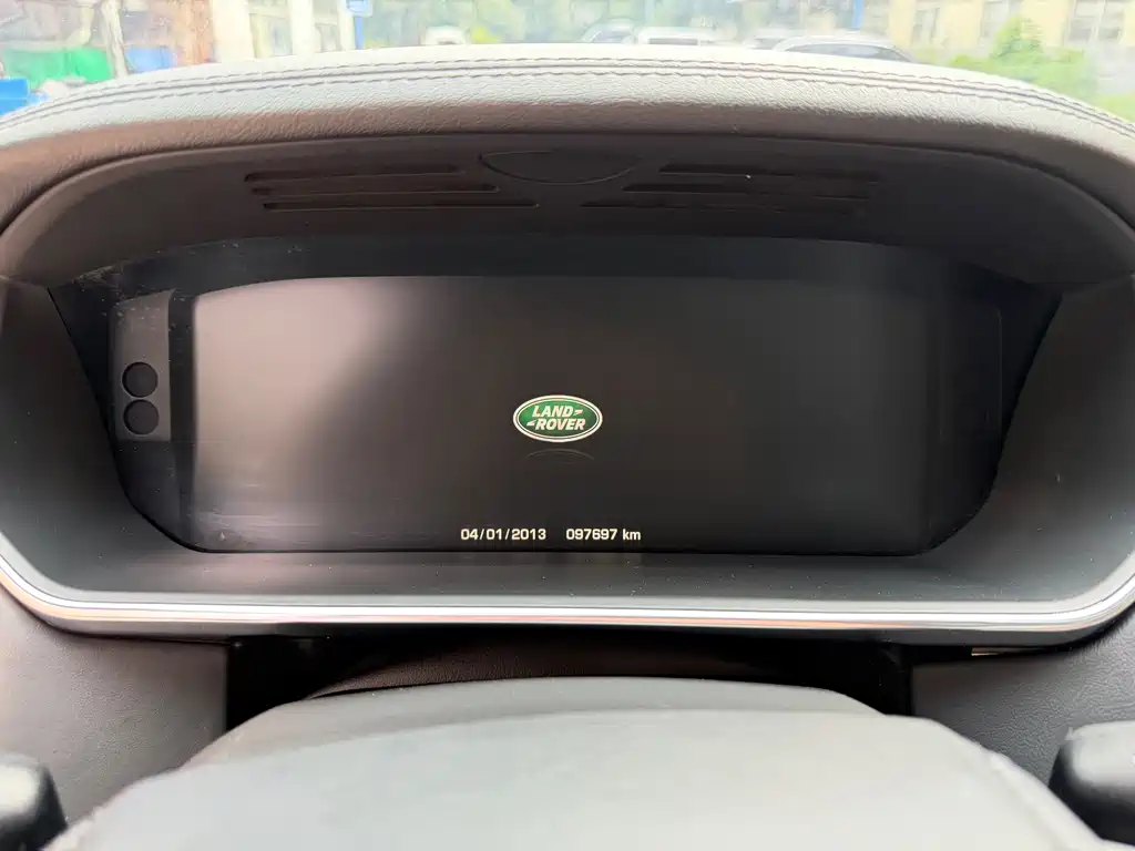 Land Rover Range Rover — миниатюра 5