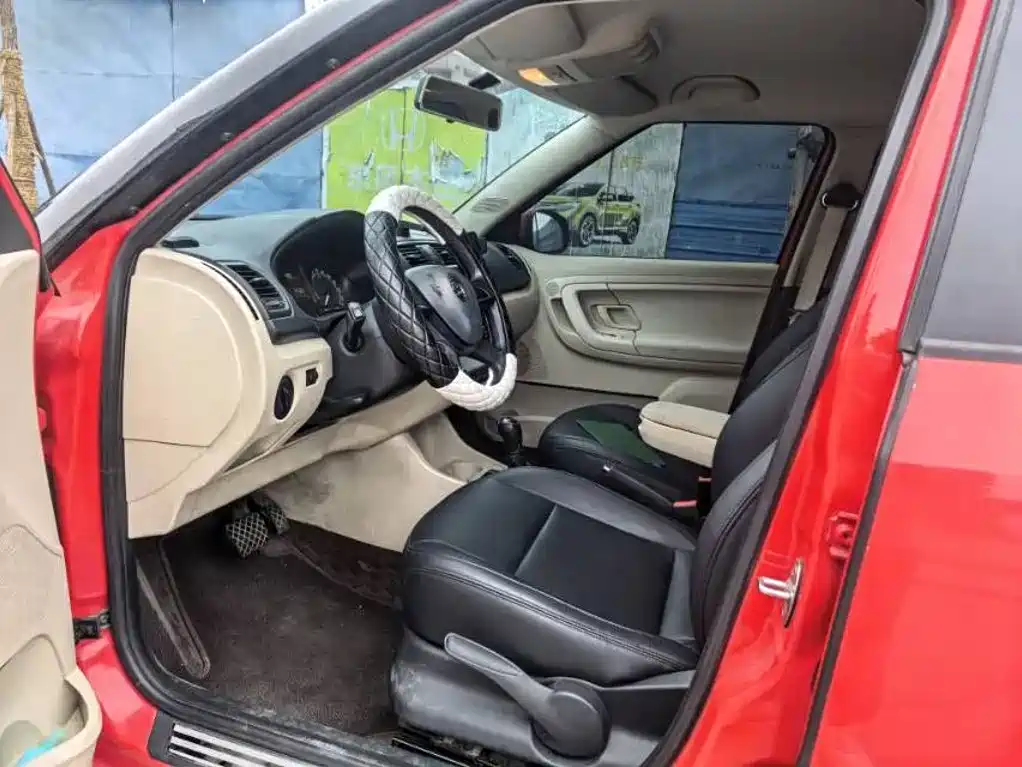 Skoda Fabia — миниатюра 3