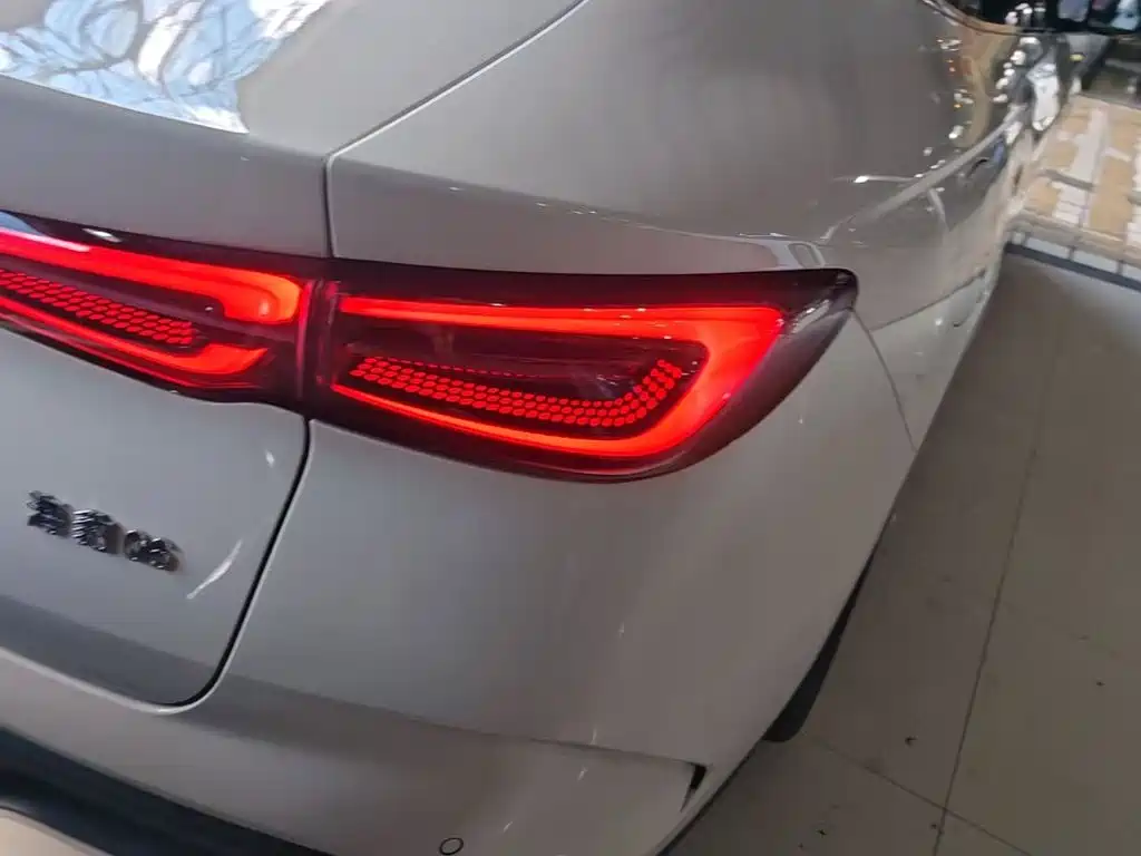 BYD Seal 06 — миниатюра 8