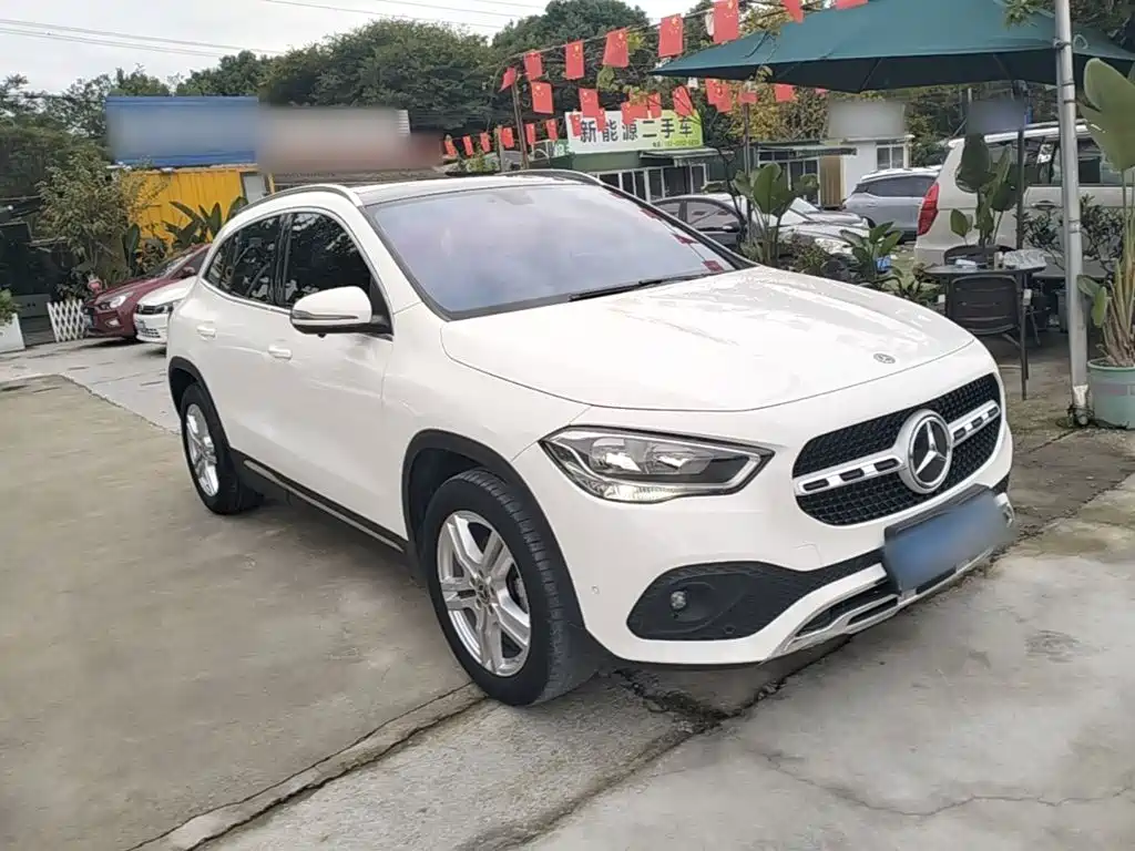 Mercedes-Benz GLA — миниатюра 4