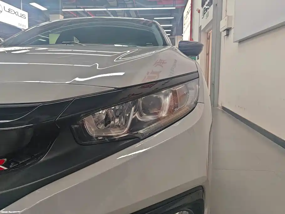Honda Civic — миниатюра 5