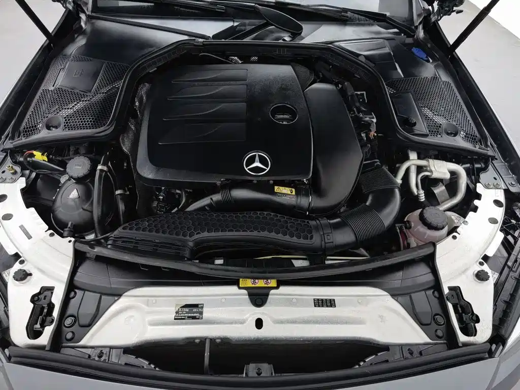 Mercedes-Benz C-Class — миниатюра 6