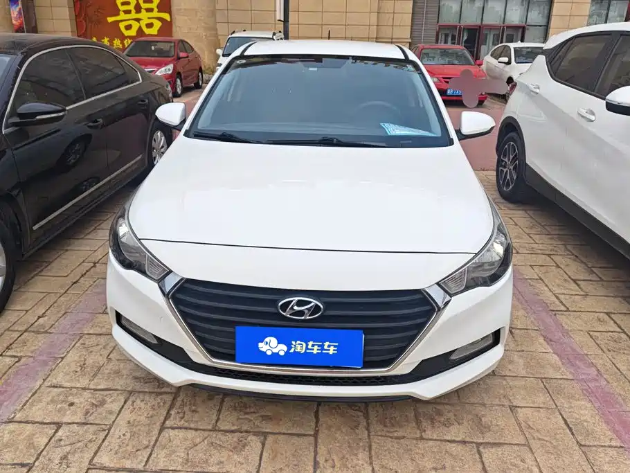 Hyundai Verna — миниатюра 2