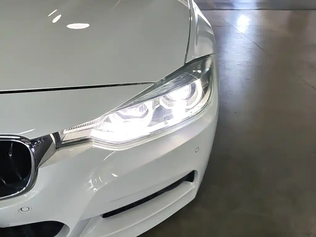 BMW 3 Series — миниатюра 24