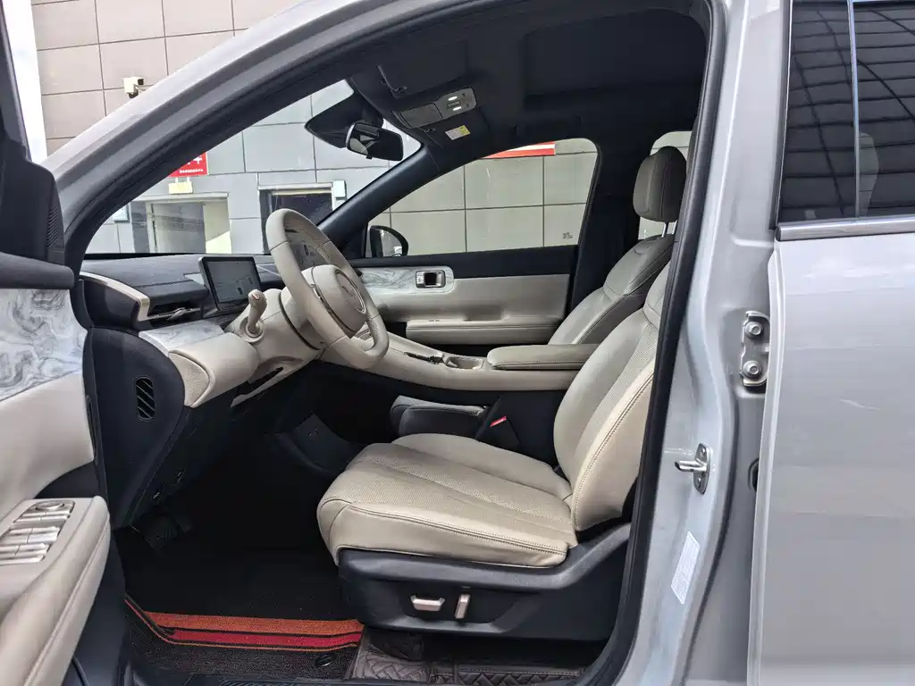 Wuling Xingguang S — миниатюра 4