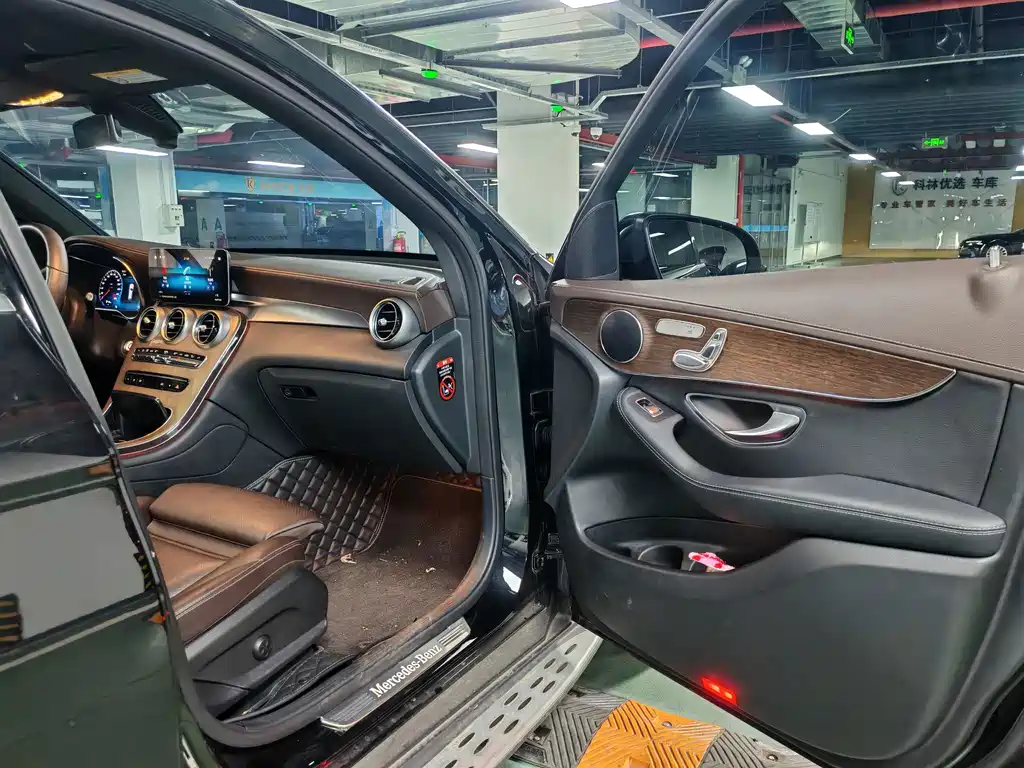 Mercedes-Benz GLC — миниатюра 7
