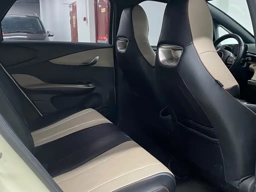 BYD Dolphin — миниатюра 12