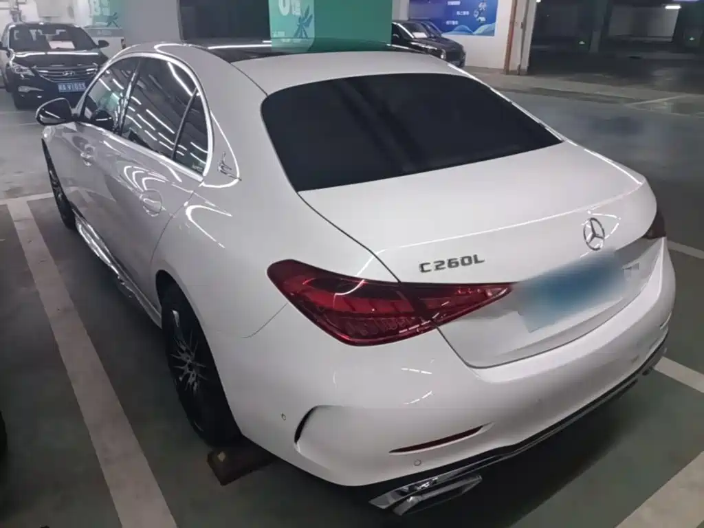 Mercedes-Benz C-Class — миниатюра 5