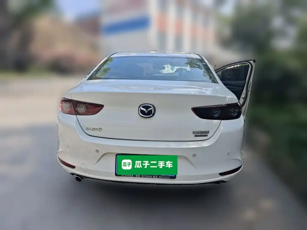 Mazda 3 Axela — миниатюра 3