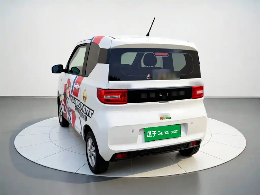 Wuling MINIEV — миниатюра 4