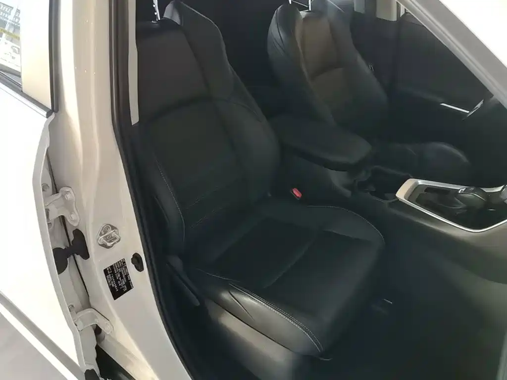Toyota Wildlander — миниатюра 25