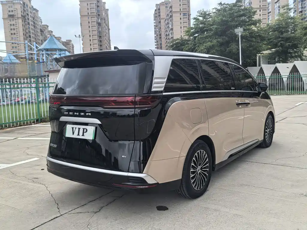 Denza Denza D9 — миниатюра 5