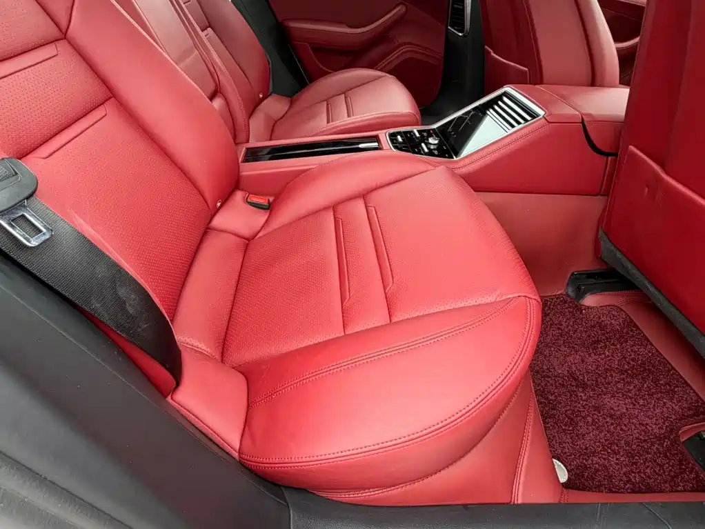 Porsche Panamera — миниатюра 17