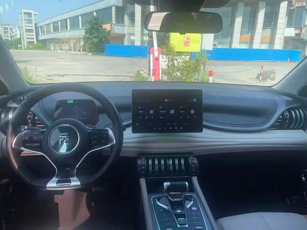 BYD Yuan Plus — миниатюра 5