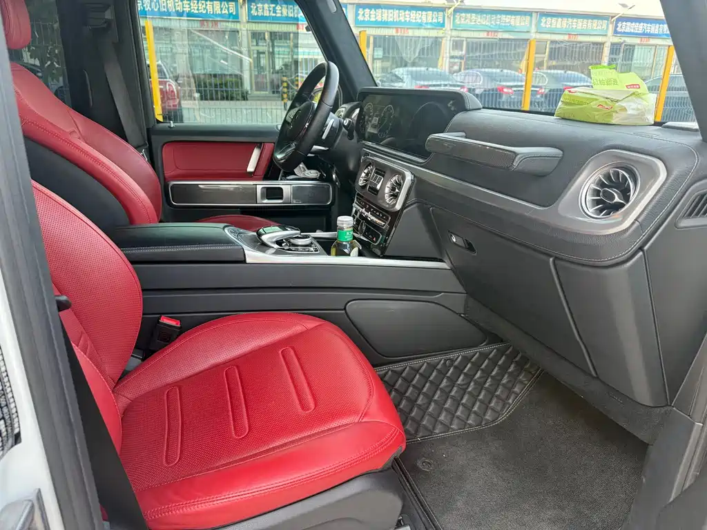 Mercedes-Benz G-Class — миниатюра 8