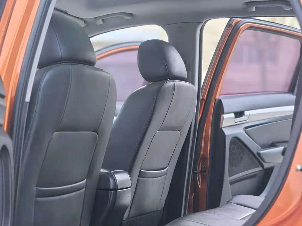 BAIC Senova X65 — миниатюра 14