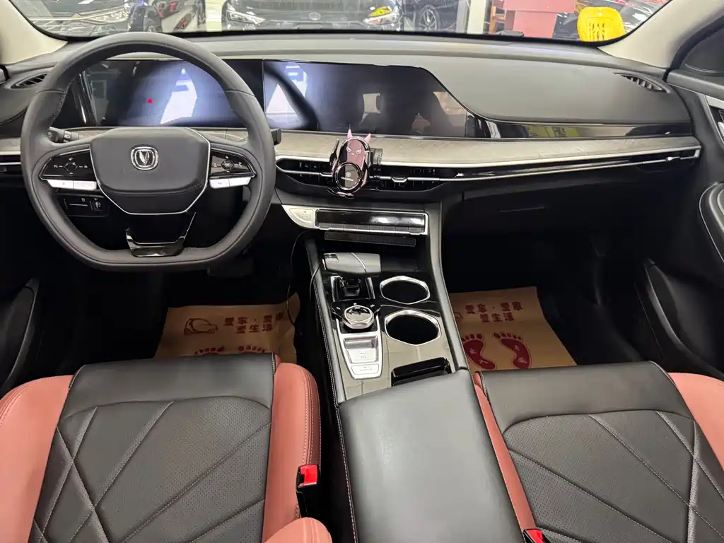 Changan Eado — миниатюра 6