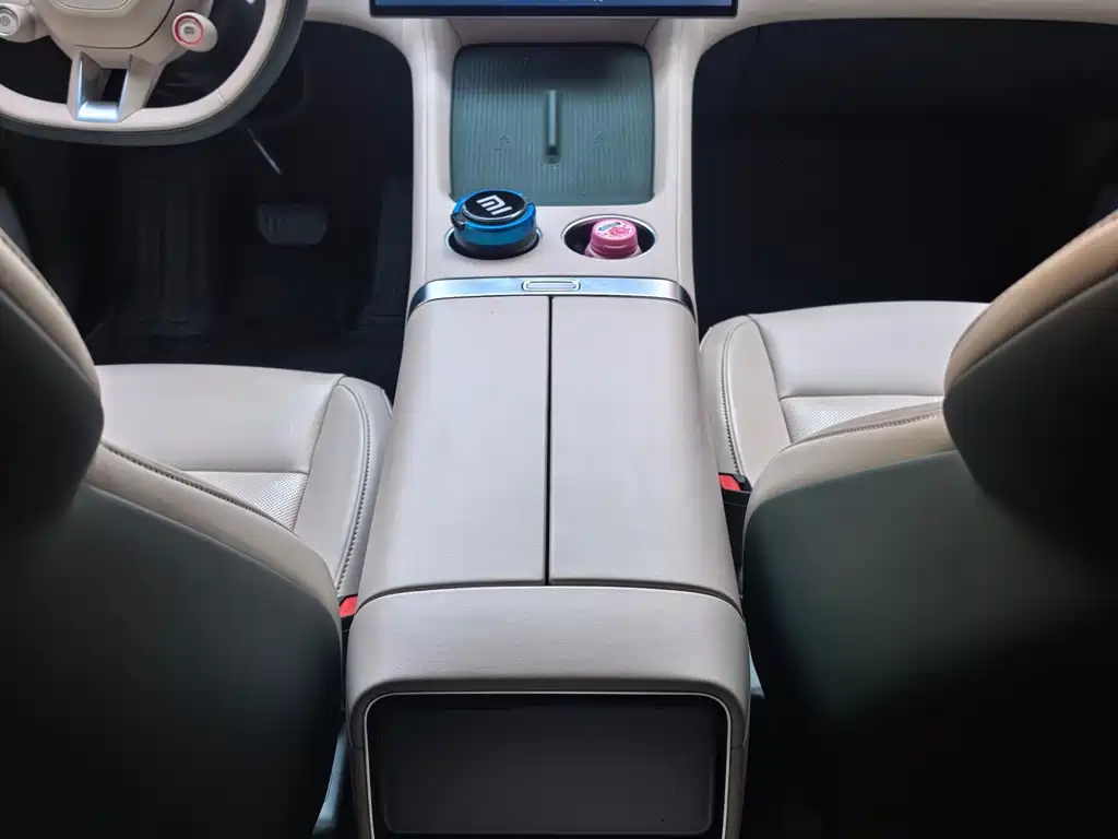 XIAOMI CAR XIAOMI YU7