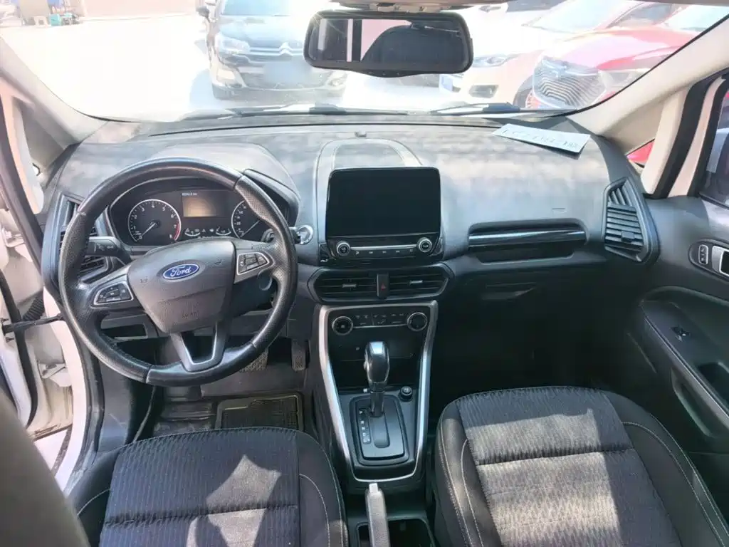 Ford Ecosport — миниатюра 10