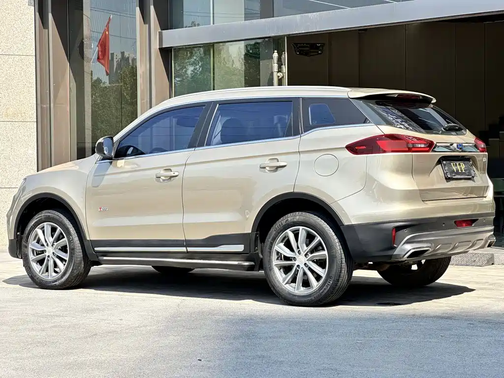 Geely Boyue — миниатюра 6
