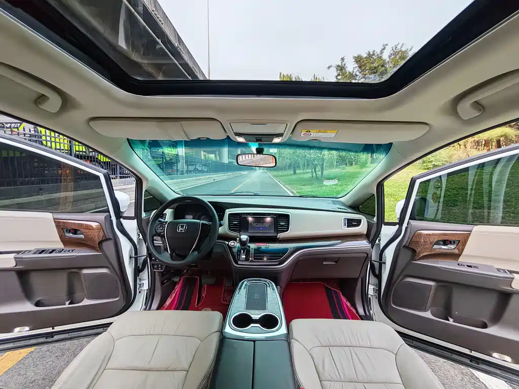 Honda Odyssey — миниатюра 6