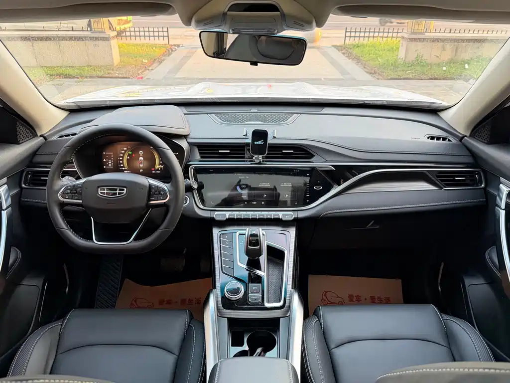 Geely Boyue — миниатюра 9