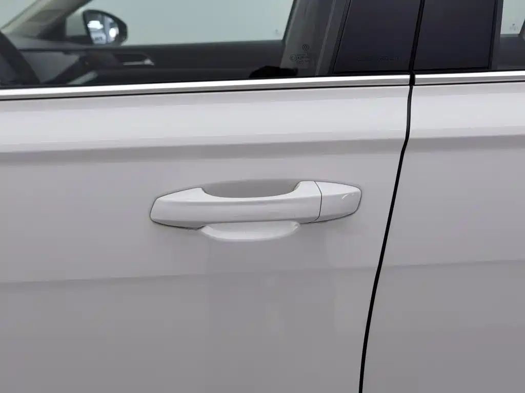 Volkswagen Lavida — миниатюра 18