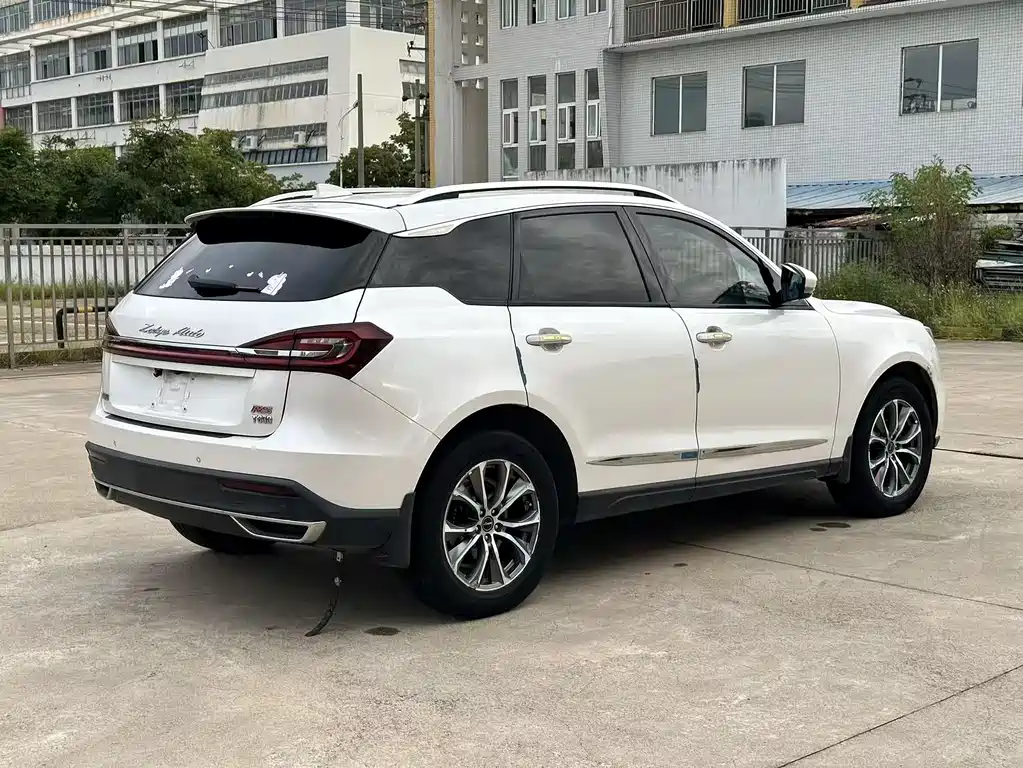 ZOTYE  T600