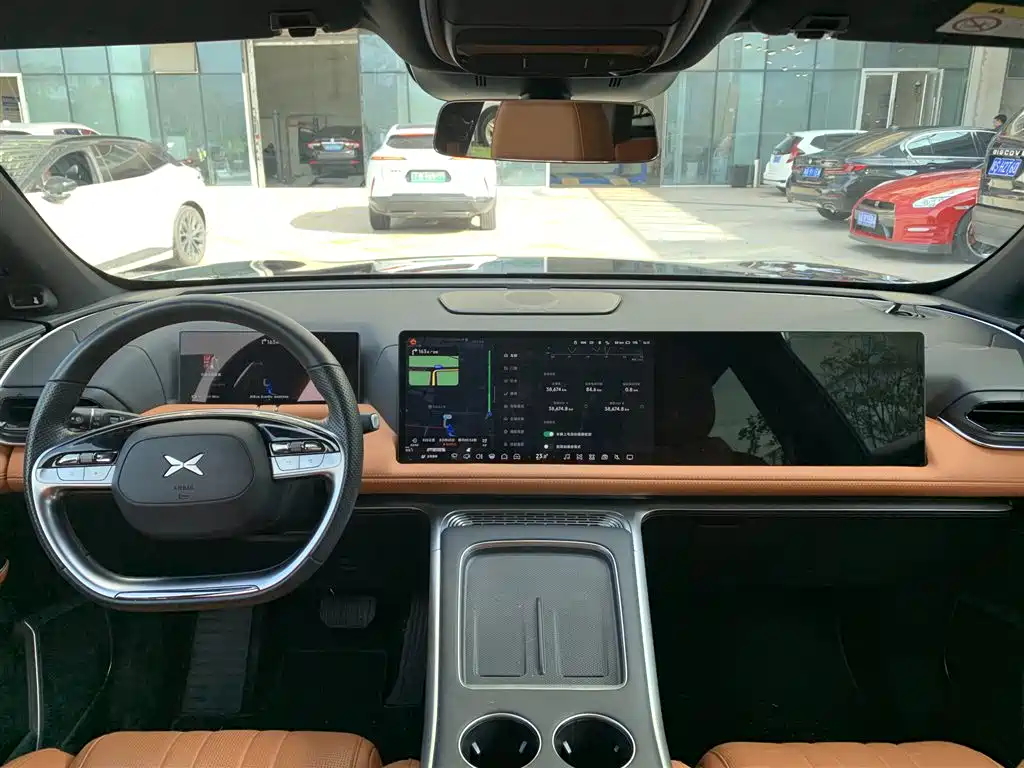 XPeng G9 — миниатюра 6