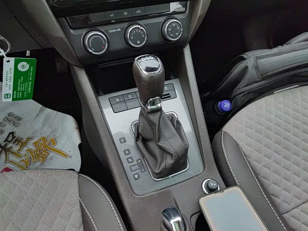 Skoda Octavia — миниатюра 14