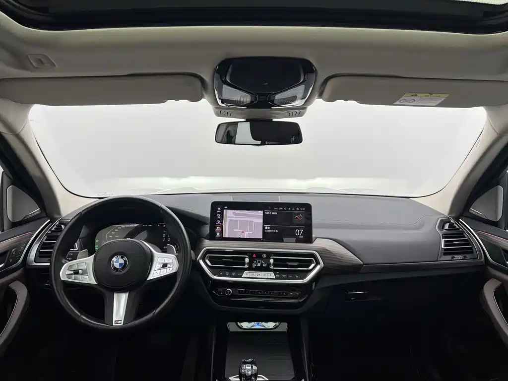 BMW X3 — миниатюра 5