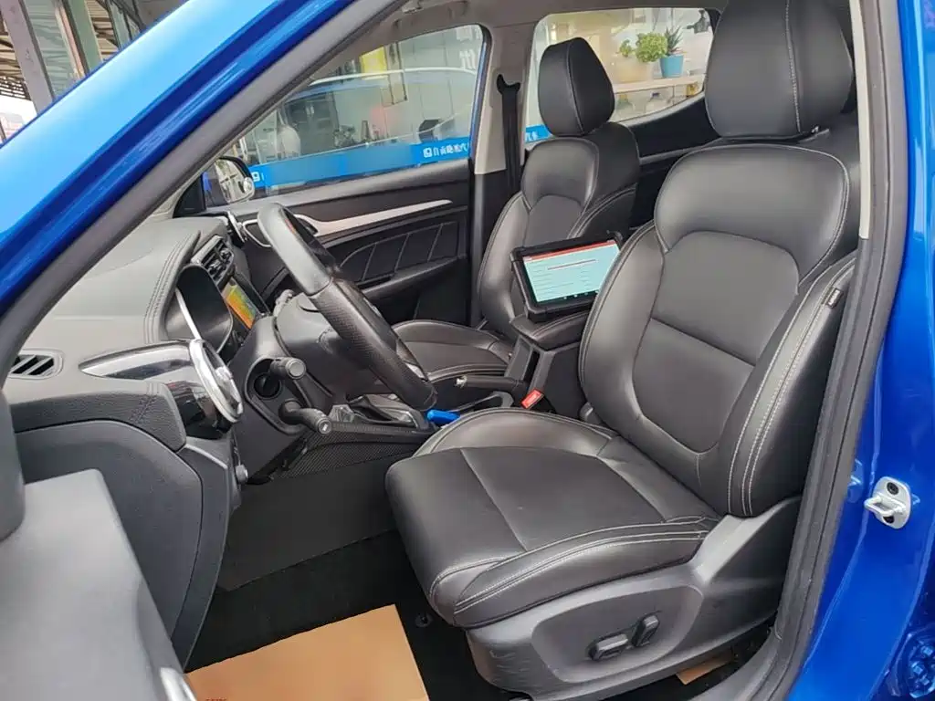 MG ZS — миниатюра 15
