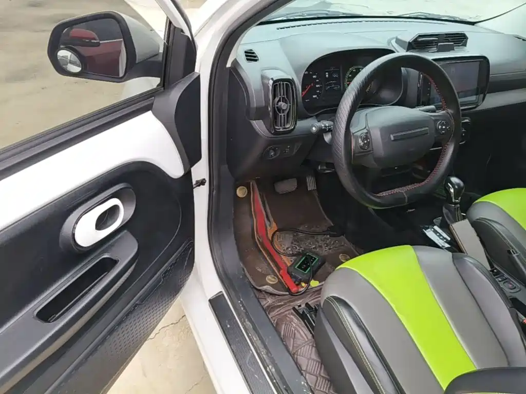 Roewe Clever — миниатюра 16