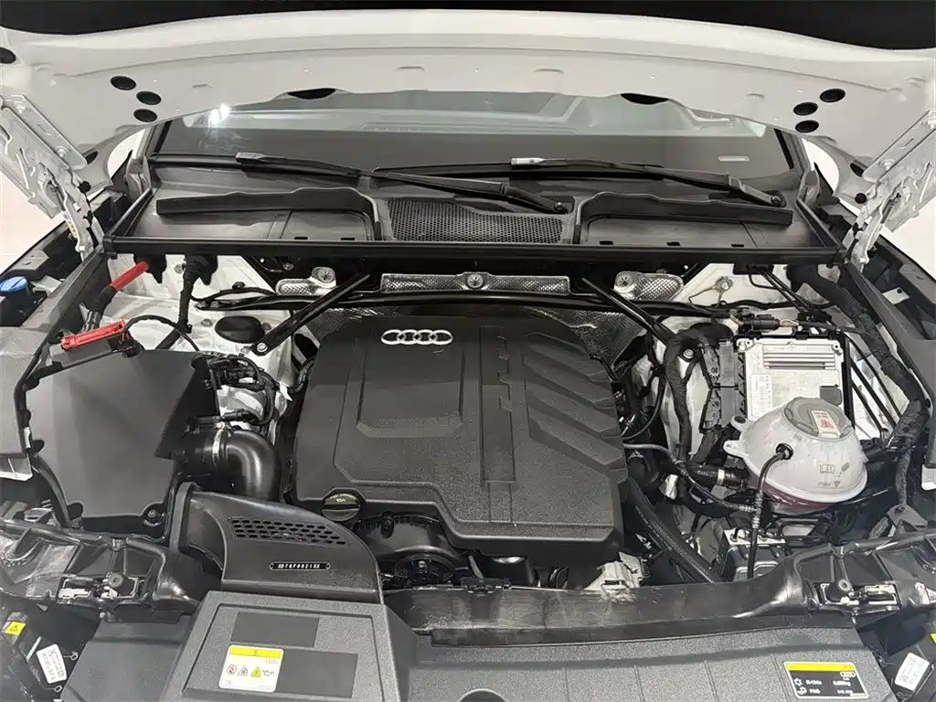 Audi Q5L — миниатюра 8