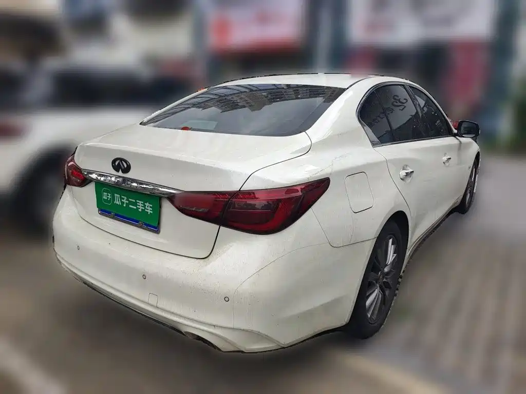 Infiniti Q50L — миниатюра 5