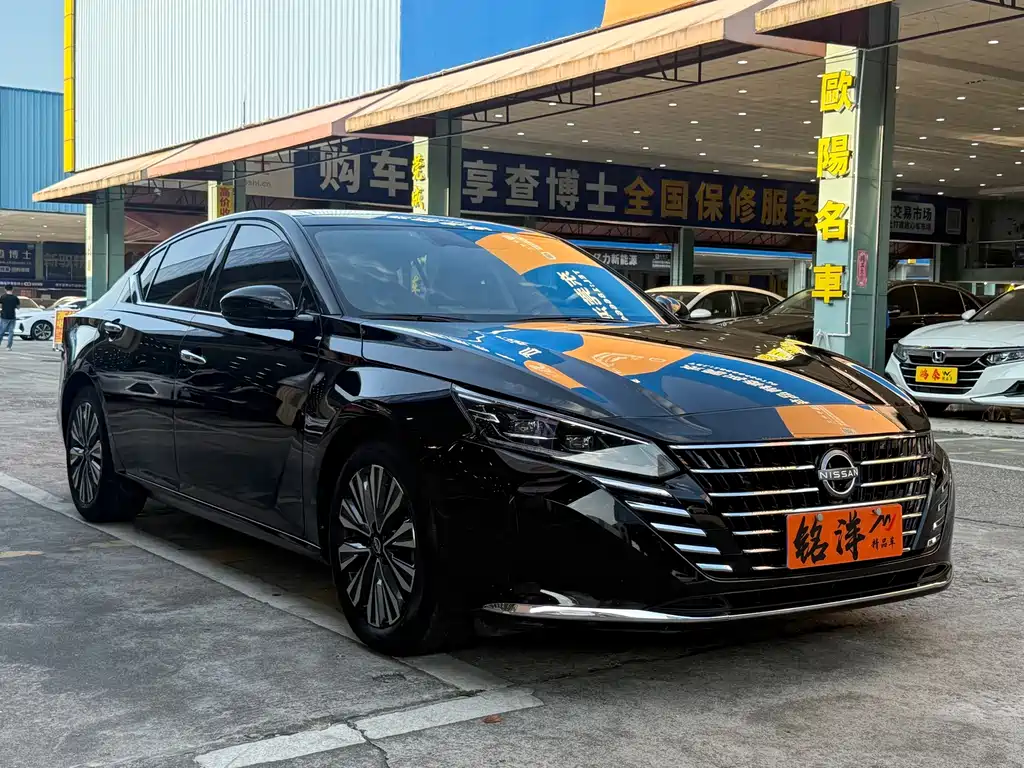 Nissan Teana — миниатюра 3