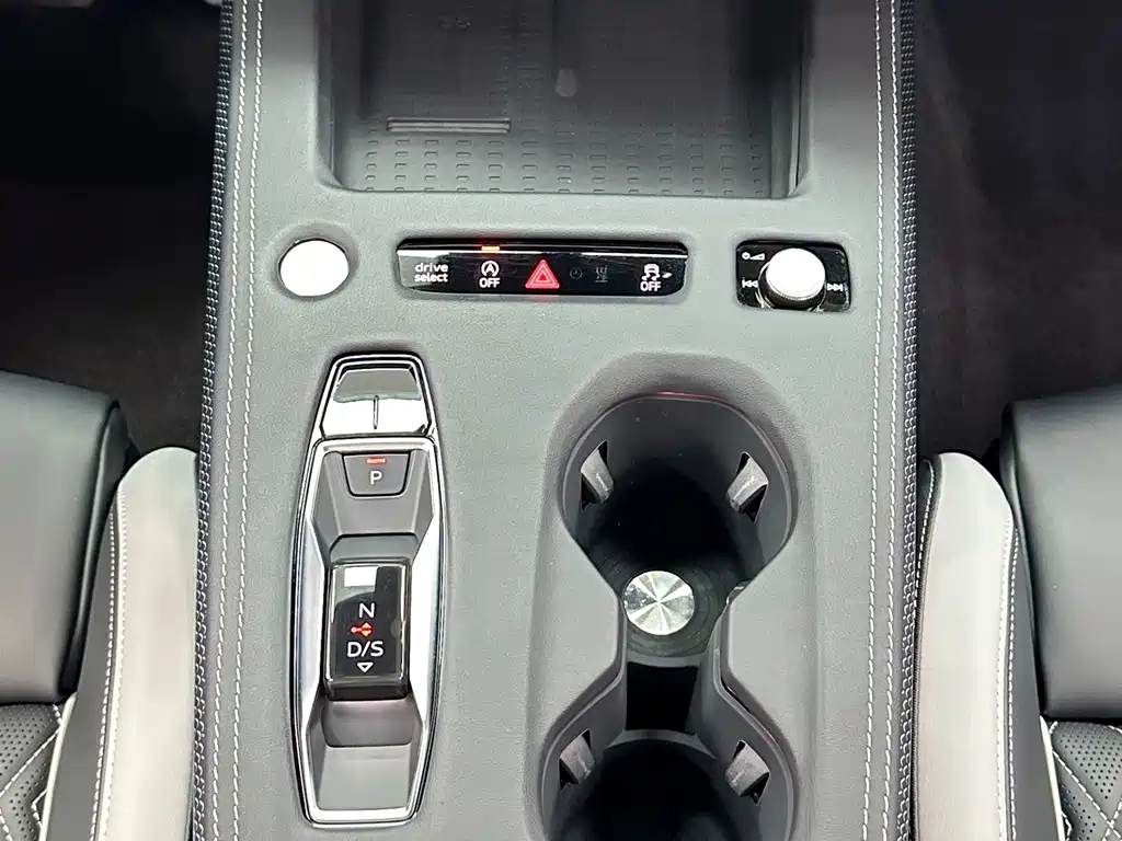Audi A5L — миниатюра 16