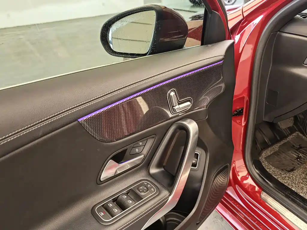 Mercedes-Benz A-Class — миниатюра 14