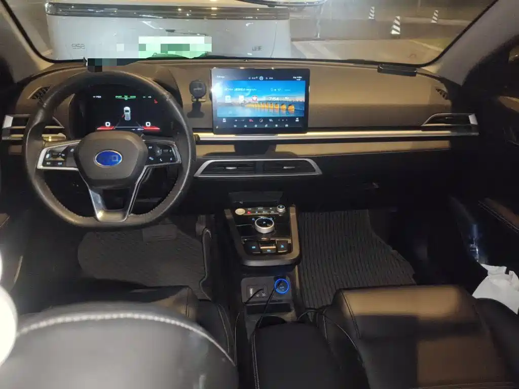 BYD e2 — миниатюра 5