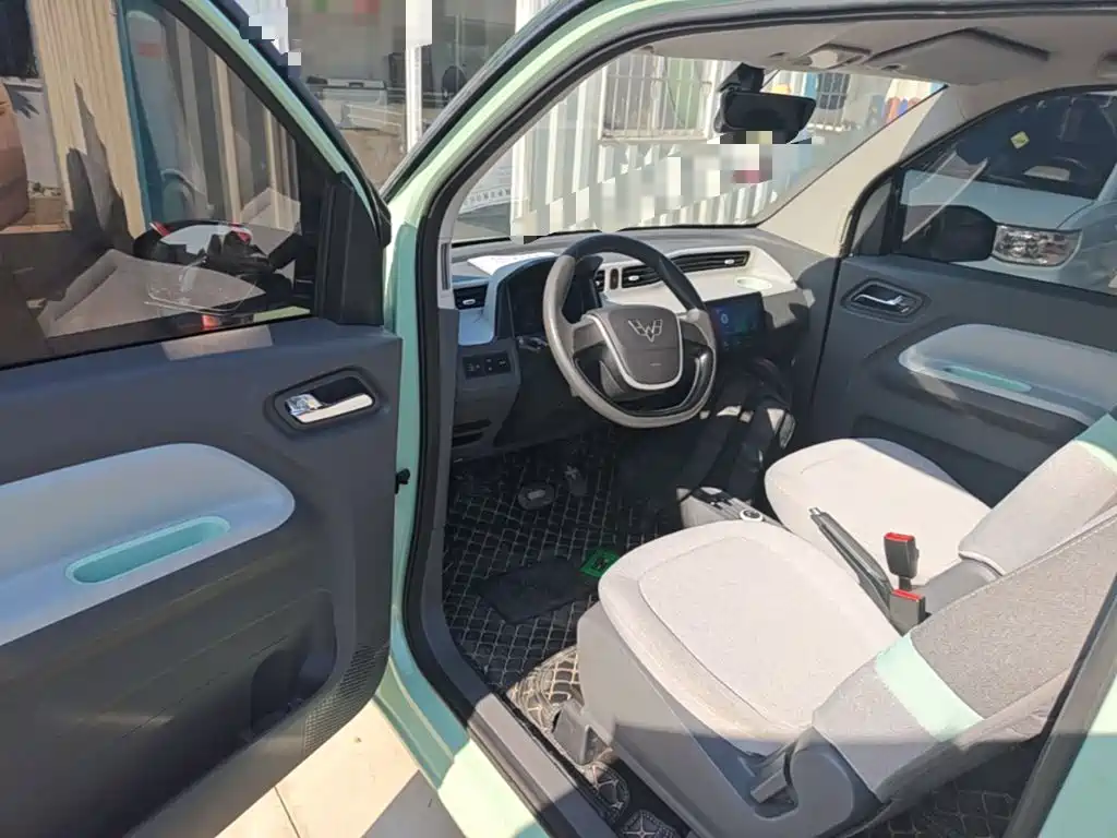 Wuling MINIEV — миниатюра 16