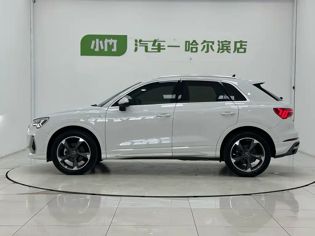 Audi Q3 — миниатюра 5