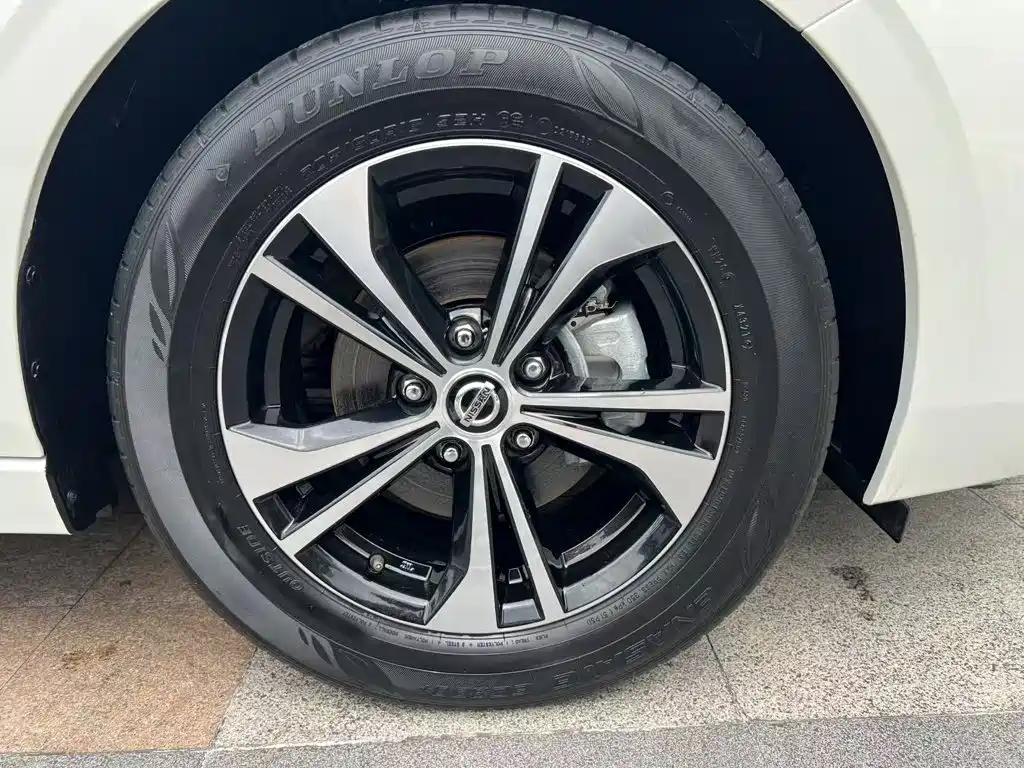 Nissan Sylphy — миниатюра 4